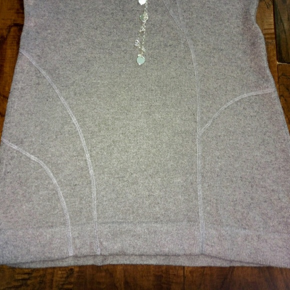 Spring & Mercer Tunic with Eternity Scarf - Picture 5 of 5